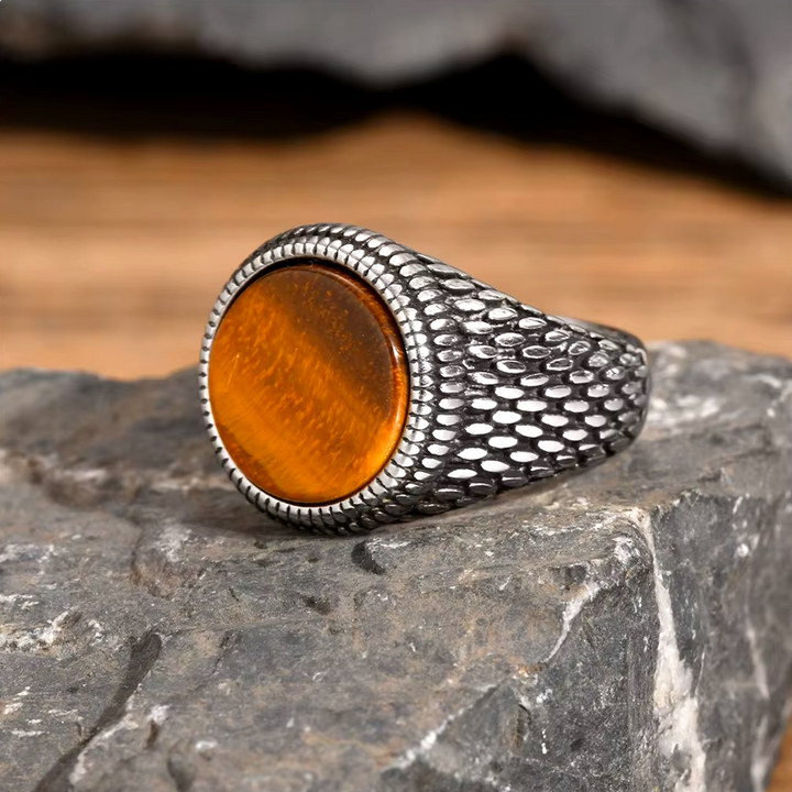 Valor Signet Ring