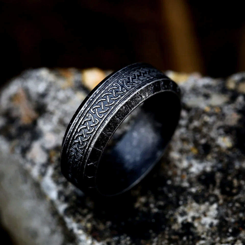 Celtic Rebellious Ring